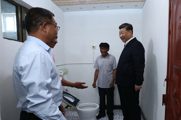 1566802223109201.jpg 習近平考察甘肅省古浪縣黃花灘生態移民區富民新村